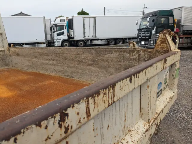 いすゞ エルフ TPG-NKR85AD(2WD)の写真16