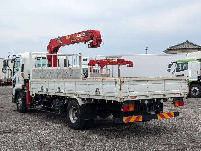 いすゞ フォワード 2PG-FRR90S1(2WD)の写真3