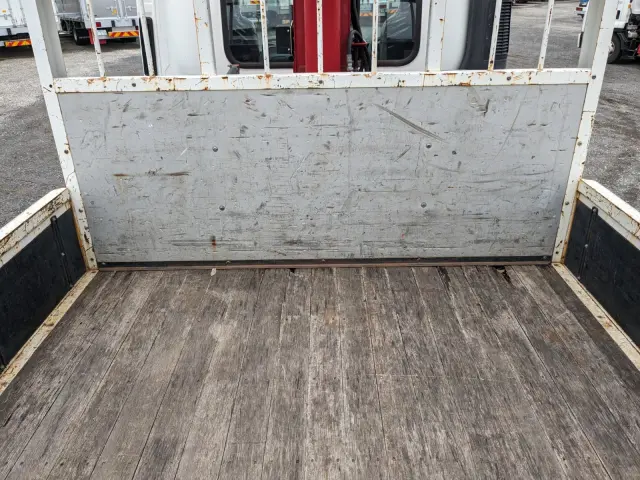 いすゞ フォワード 2PG-FRR90S1(2WD)の写真12