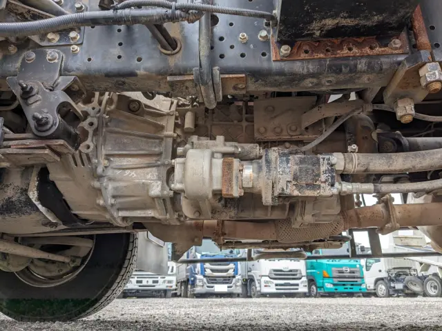 いすゞ フォワード 2PG-FRR90S1(2WD)の写真20