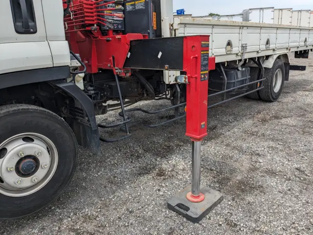 いすゞ フォワード 2PG-FRR90S1(2WD)の写真33