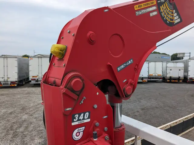 いすゞ フォワード 2PG-FRR90S1(2WD)の写真34