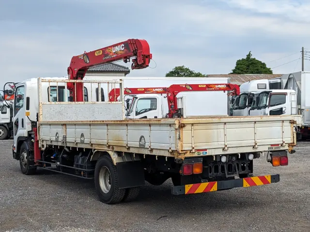 いすゞ フォワード 2PG-FRR90S1(2WD)の写真4