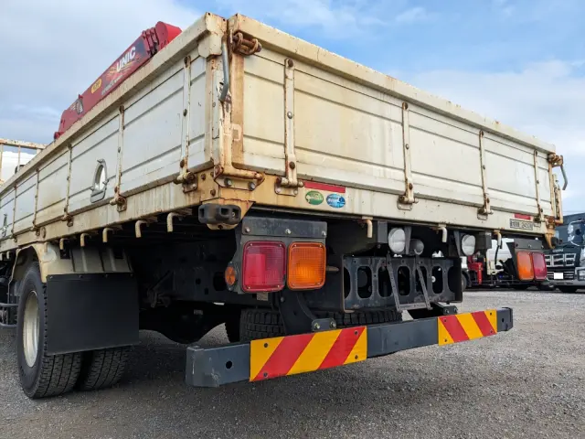 いすゞ フォワード 2PG-FRR90S1(2WD)の写真7