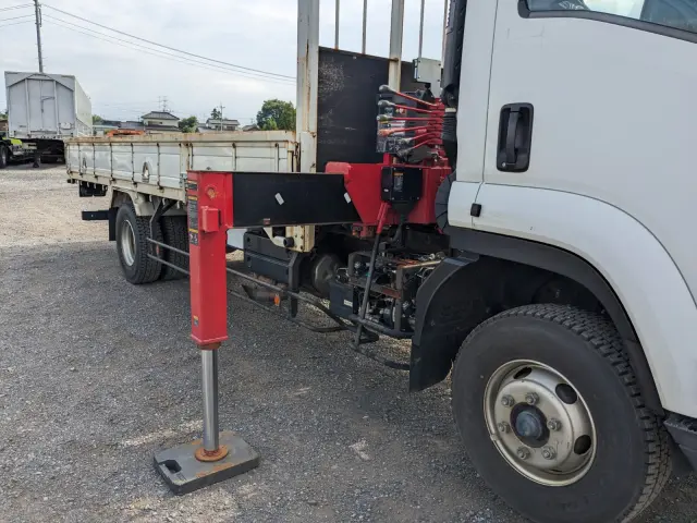 いすゞ フォワード 2PG-FRR90S1(2WD)の写真22