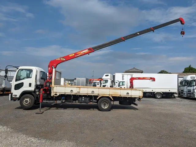 いすゞ フォワード 2PG-FRR90S1(2WD)の写真33