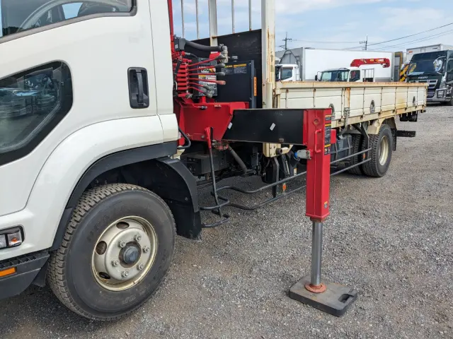 いすゞ フォワード 2PG-FRR90S1(2WD)の写真33