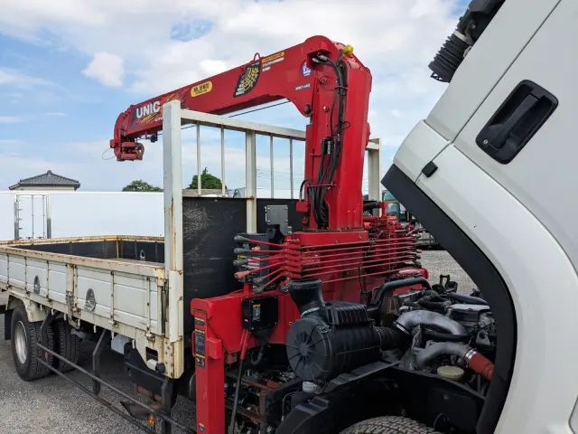 いすゞ フォワード 2PG-FRR90S1(2WD)の写真45