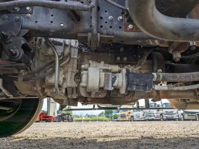 いすゞ フォワード 2PG-FRR90S1(2WD)の写真18