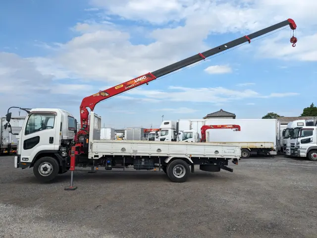 いすゞ フォワード 2PG-FRR90S1(2WD)の写真33