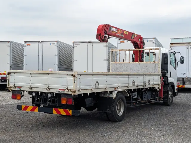 いすゞ フォワード 2PG-FRR90S1(2WD)の写真5