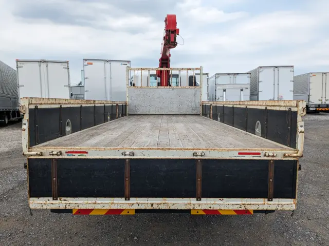 いすゞ フォワード 2PG-FRR90S1(2WD)の写真9