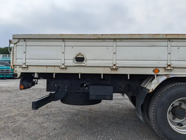 いすゞ フォワード 2PG-FRR90S1(2WD)の写真22