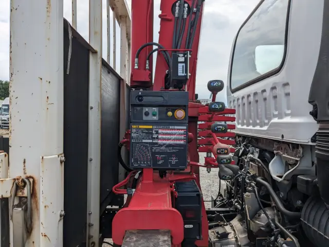 いすゞ フォワード 2PG-FRR90S1(2WD)の写真28