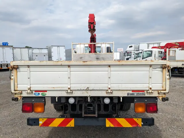 いすゞ フォワード 2PG-FRR90S1(2WD)の写真5