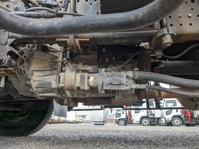 いすゞ フォワード 2PG-FRR90S1(2WD)の写真21