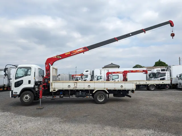 いすゞ フォワード 2PG-FRR90S1(2WD)の写真34