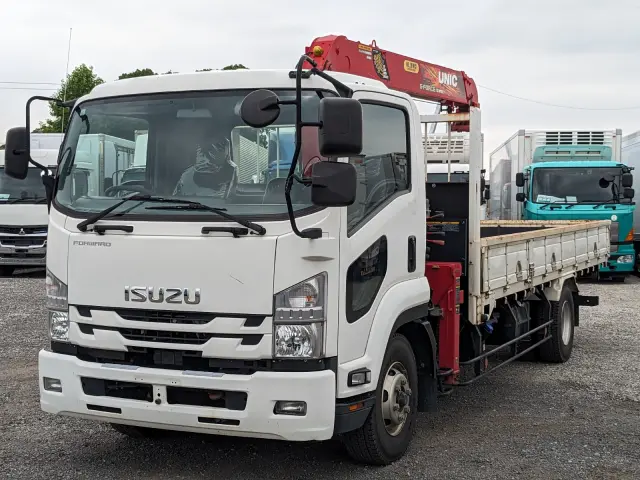 いすゞ フォワード 2PG-FRR90S1(2WD)の写真1