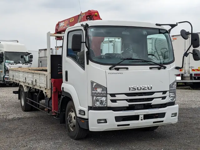 いすゞ フォワード 2PG-FRR90S1(2WD)の写真3