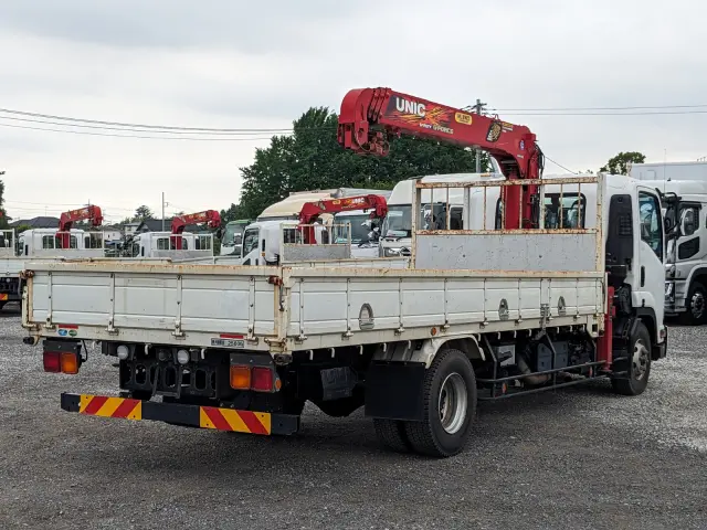 いすゞ フォワード 2PG-FRR90S1(2WD)の写真4