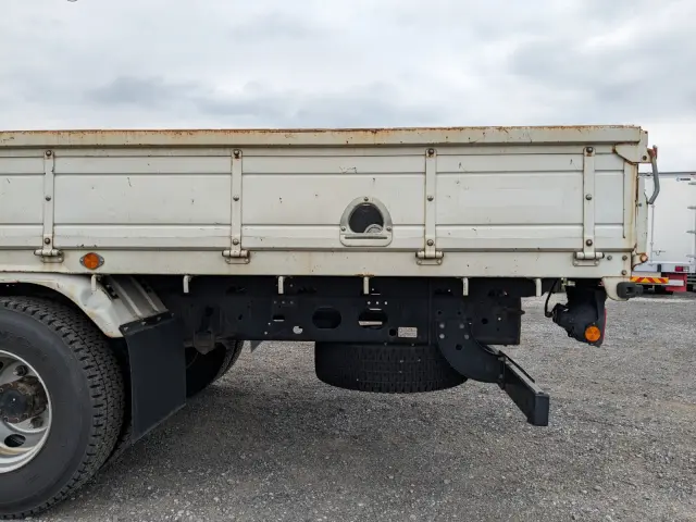 いすゞ フォワード 2PG-FRR90S1(2WD)の写真17