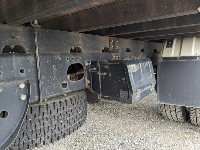 いすゞ フォワード 2PG-FRR90S1(2WD)の写真20