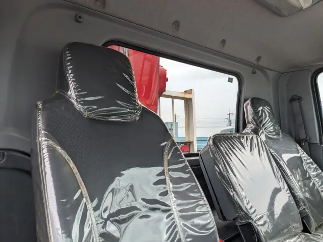 いすゞ フォワード 2PG-FRR90S1(2WD)の写真37