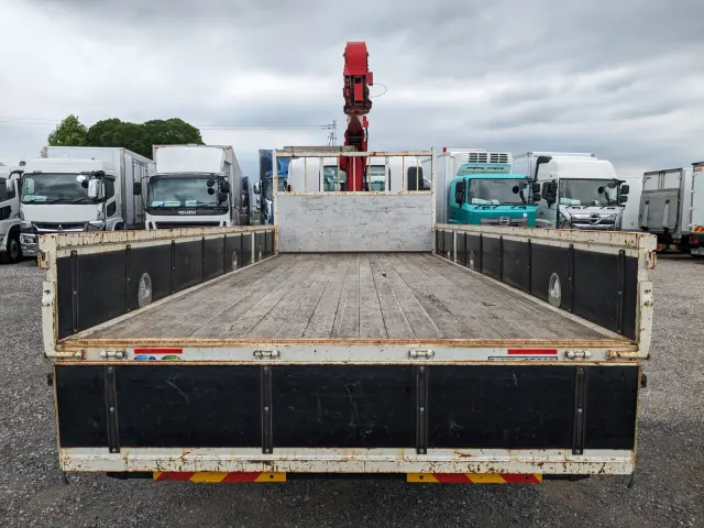 いすゞ フォワード 2PG-FRR90S1(2WD)の写真9