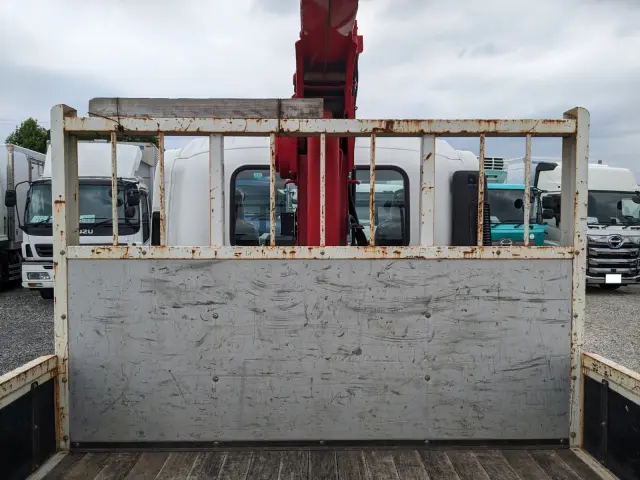 いすゞ フォワード 2PG-FRR90S1(2WD)の写真14