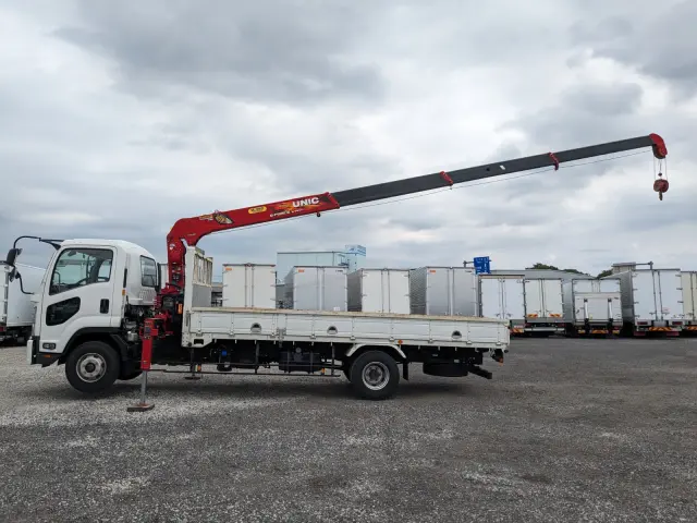 いすゞ フォワード 2PG-FRR90S1(2WD)の写真34