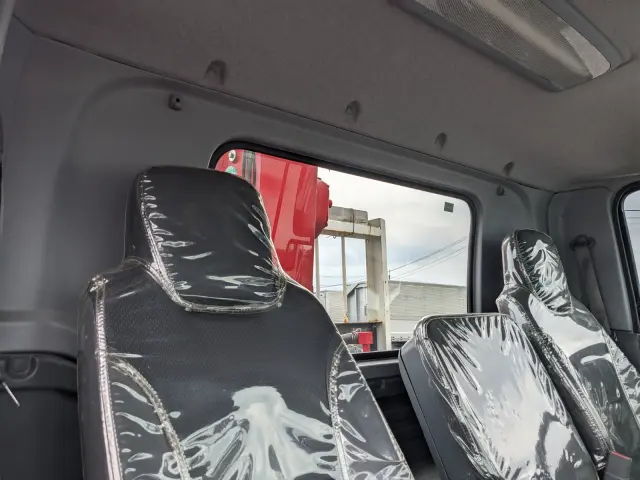 いすゞ フォワード 2PG-FRR90S1(2WD)の写真41