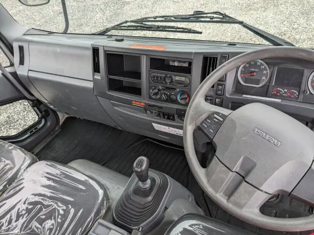 いすゞ フォワード 2PG-FRR90S1(2WD)の写真42