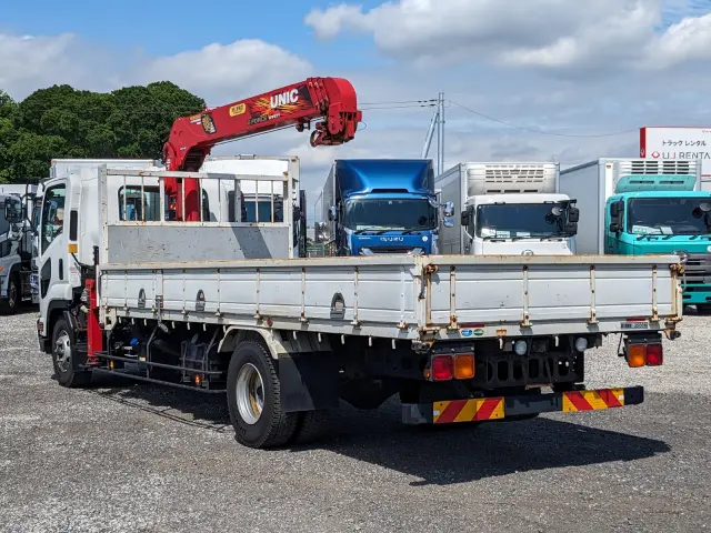 いすゞ フォワード 2PG-FRR90S1(2WD)の写真3