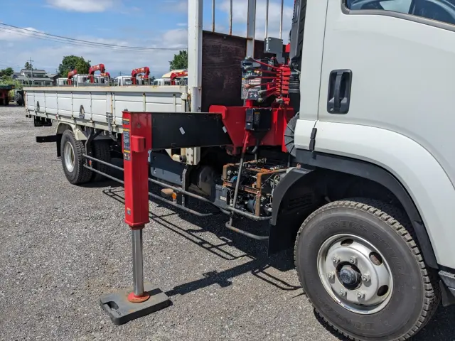 いすゞ フォワード 2PG-FRR90S1(2WD)の写真29