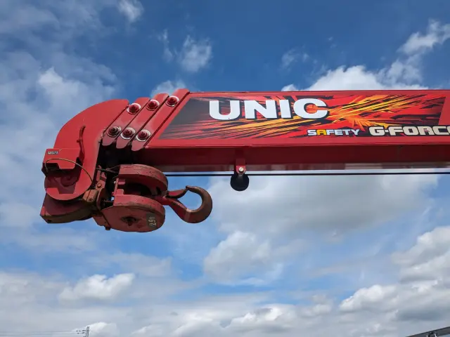 いすゞ フォワード 2PG-FRR90S1(2WD)の写真33