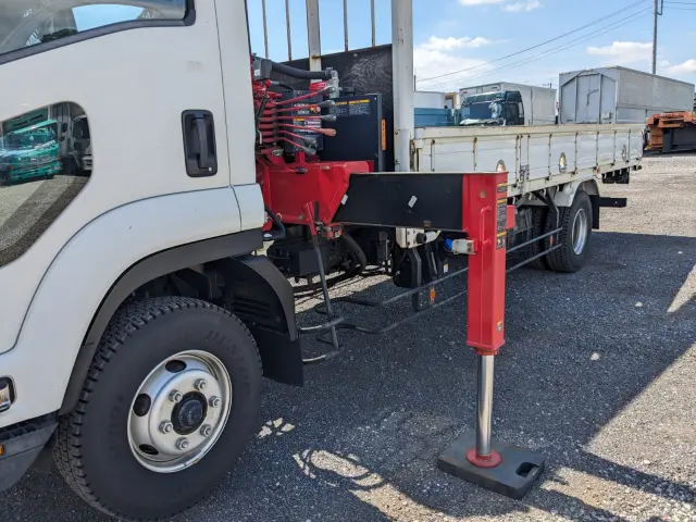 いすゞ フォワード 2PG-FRR90S1(2WD)の写真34