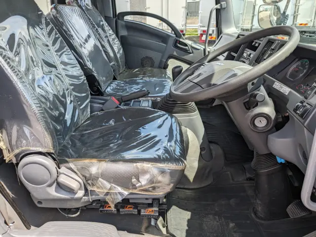 いすゞ フォワード 2PG-FRR90S1(2WD)の写真39
