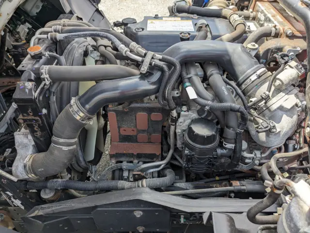 いすゞ フォワード 2PG-FRR90S1(2WD)の写真40