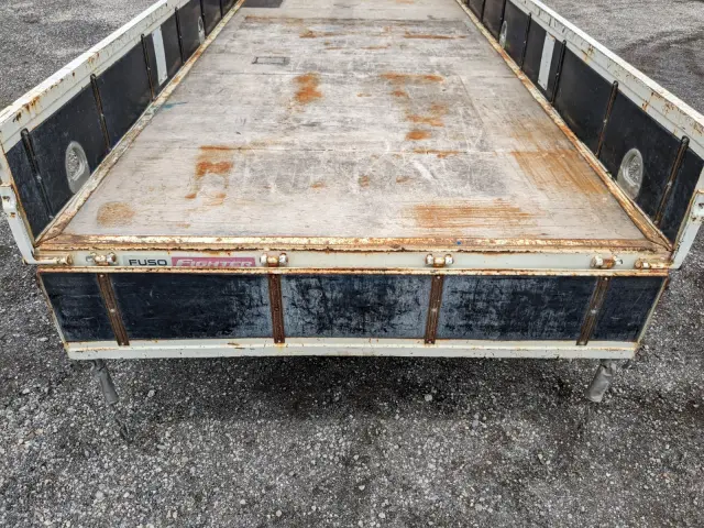 三菱 ファイター 2PG-FK72N(2WD)の写真9