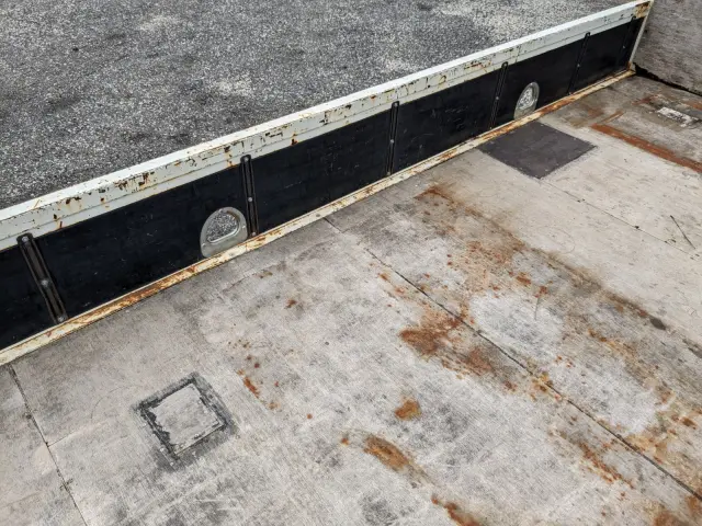 三菱 ファイター 2PG-FK72N(2WD)の写真12