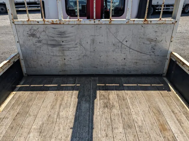 いすゞ フォワード 2PG-FRR90S1(2WD)の写真11