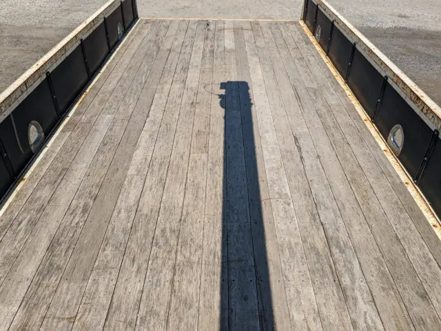 いすゞ フォワード 2PG-FRR90S1(2WD)の写真13