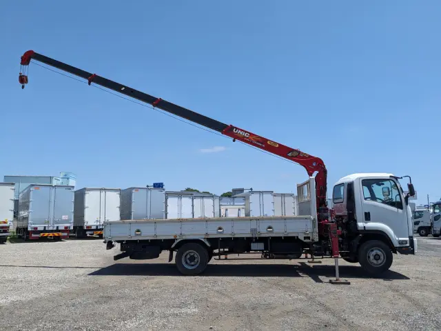 いすゞ フォワード 2PG-FRR90S1(2WD)の写真23