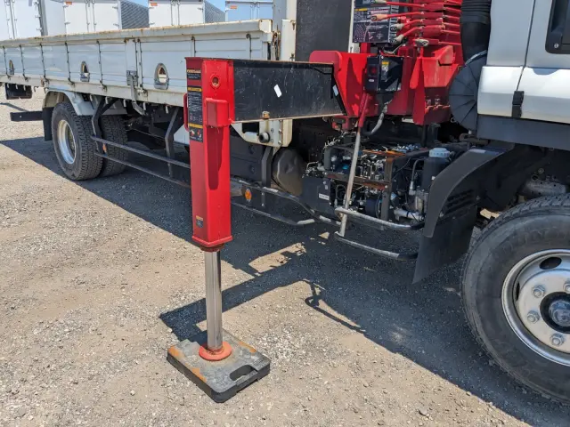 いすゞ フォワード 2PG-FRR90S1(2WD)の写真29