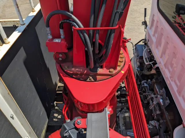 いすゞ フォワード 2PG-FRR90S1(2WD)の写真31