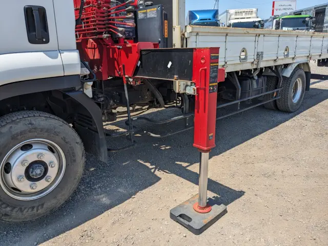 いすゞ フォワード 2PG-FRR90S1(2WD)の写真32