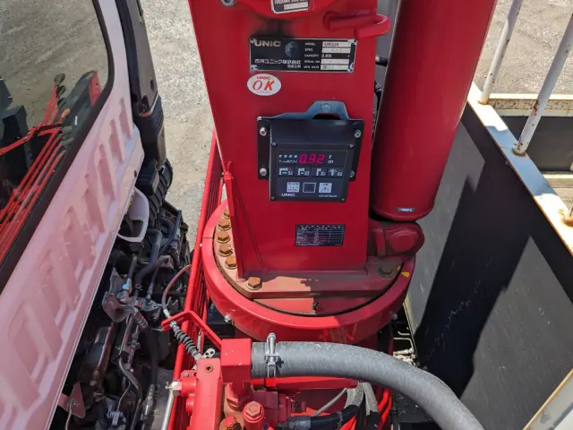 いすゞ フォワード 2PG-FRR90S1(2WD)の写真36