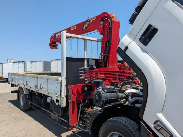 いすゞ フォワード 2PG-FRR90S1(2WD)の写真45