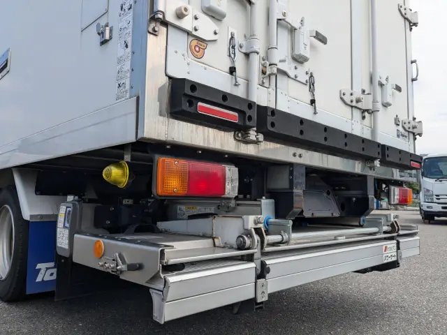 日野 デュトロ TPG-XZU710M(2WD)の写真7