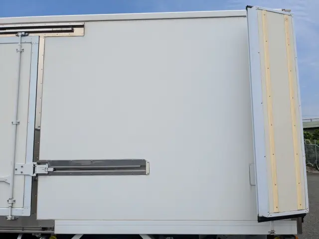 日野 デュトロ TPG-XZU710M(2WD)の写真22